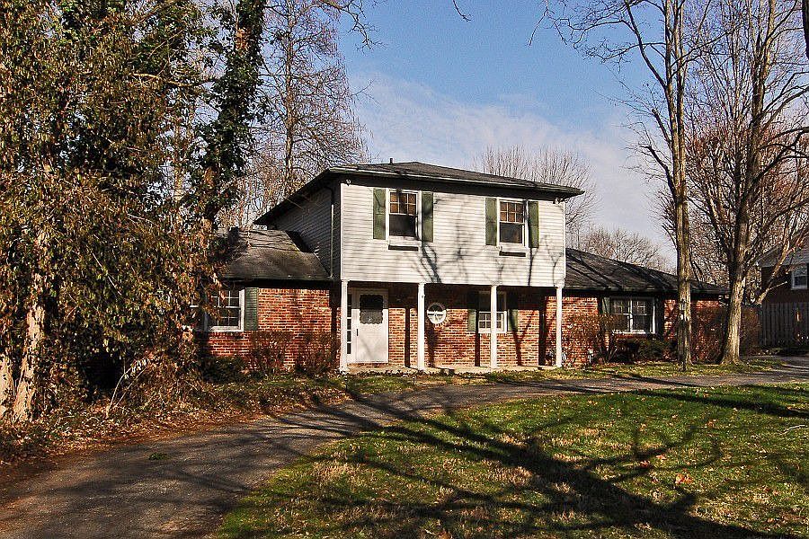 1st image of 5412 E 62nd St