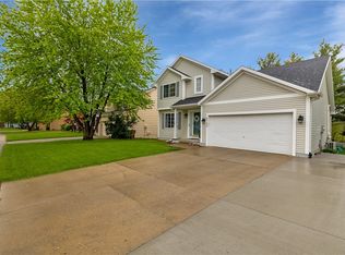 6144 Dakota Dr, West Des Moines, IA 50266