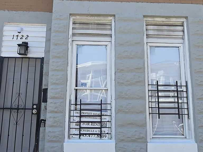 1722 N Monroe St — Photo 2