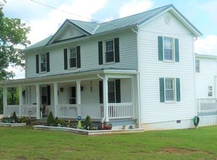 141 Shiney Rock Rd, Buffalo Junction, VA 23927