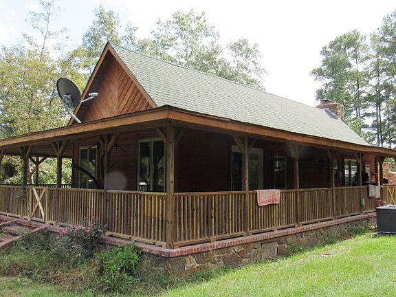 2nd image of 854 Shawnee Dr
