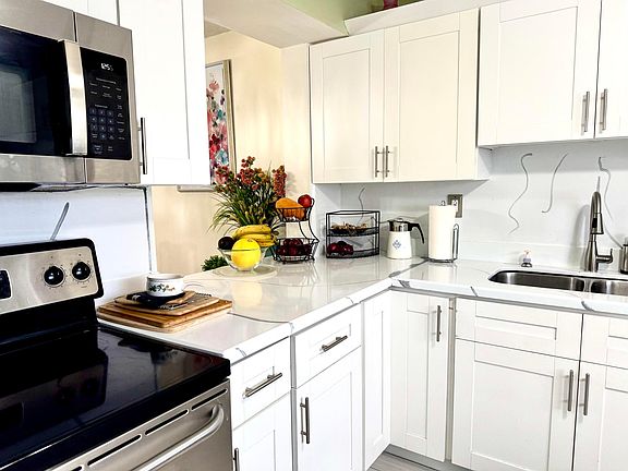 5th image of 4930 E Sabal Palm Boulevard #107