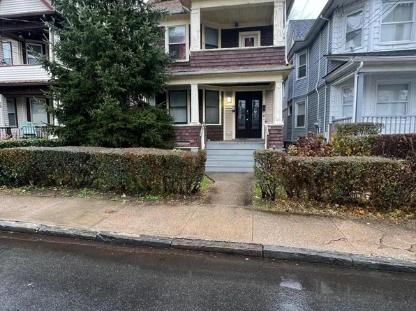 81 Cottage Pl, Staten Island, NY 10302