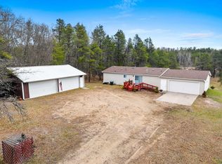 N10360 Deer Lake Rd, Crivitz, WI 54114