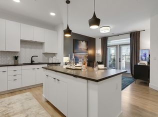 Tailor O4W, Atlanta, GA 30308