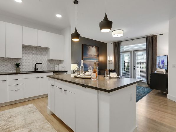 525 North Ave NE UNIT 308