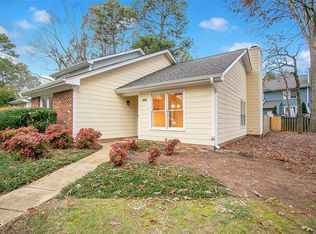 1554 Laureldale Dr, Raleigh, NC 27609