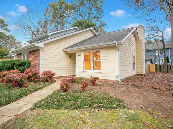 1554 Laureldale Dr, Raleigh, NC 27609