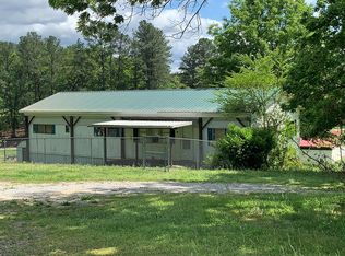 508 Lick Ck Rd, Big Sandy, TN 38221