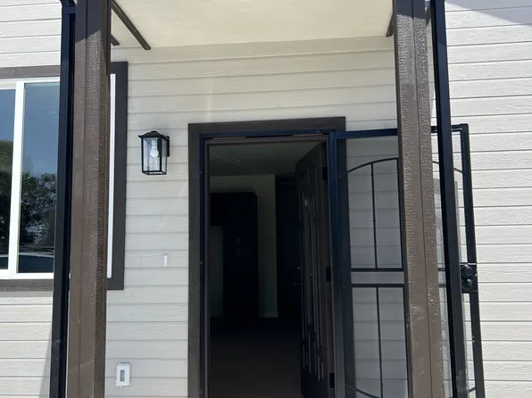 163 El Medio St, Ventura, CA 93001