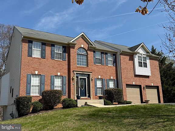 2nd image of 10018 Westerly Ln