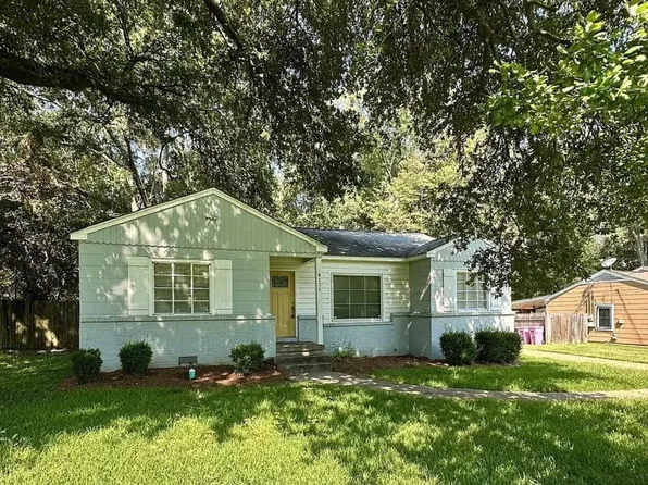 4171 Plaza St, Jackson, MS 39206