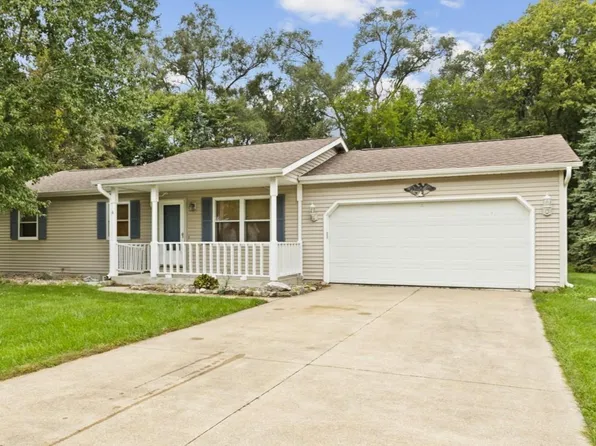 58915 Runway Rd, Elkhart, IN 46516