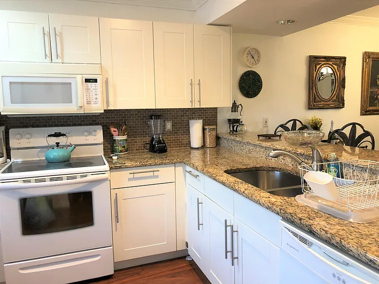 3632 Arctic Cir — Photo 7