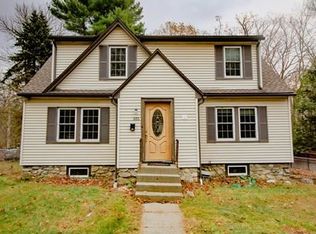 355 Pleasant St, Leicester, MA 01524