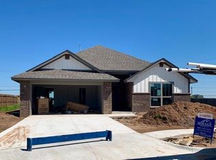 9405 NW 93rd Ter, Yukon, OK 73099