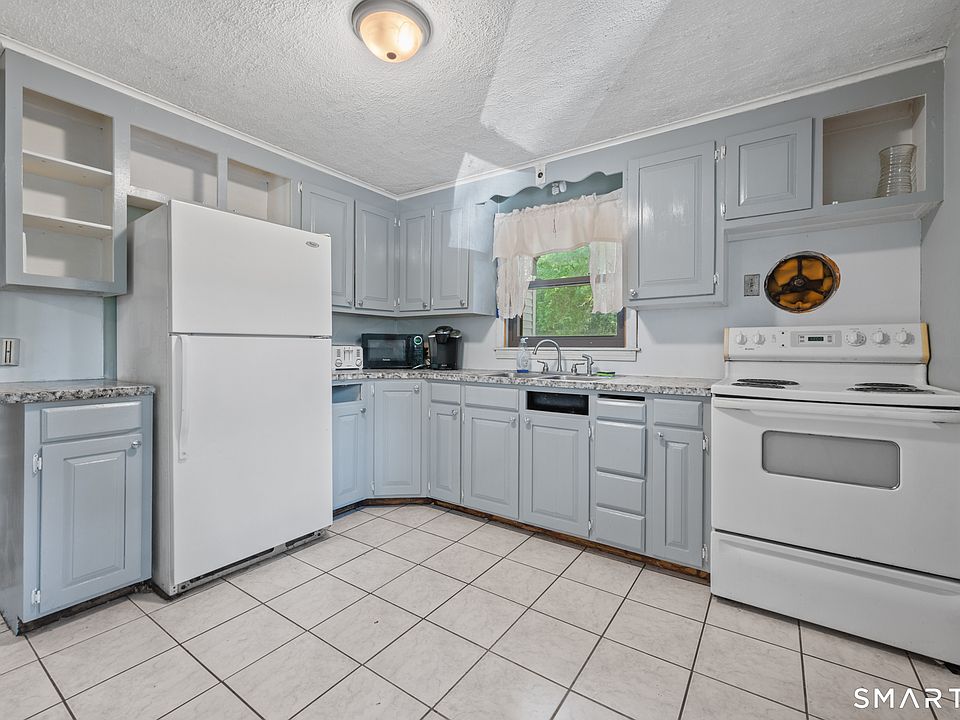 1st image of 128 Capen Street