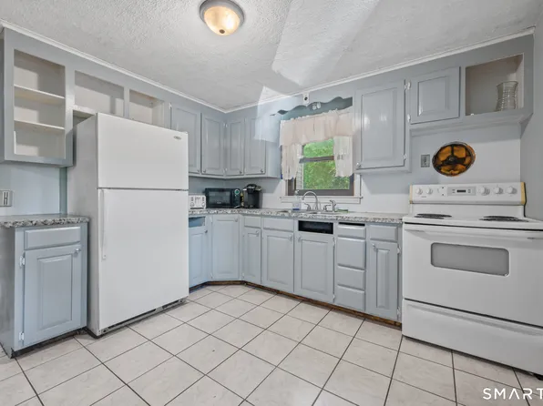 128 Capen Street, Windsor, CT 06095