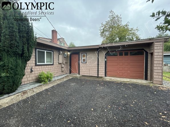 715 14th Ave SE