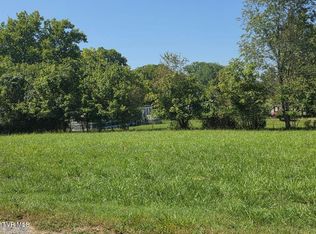 363 Buncombe Rd, Blountville, TN 37617