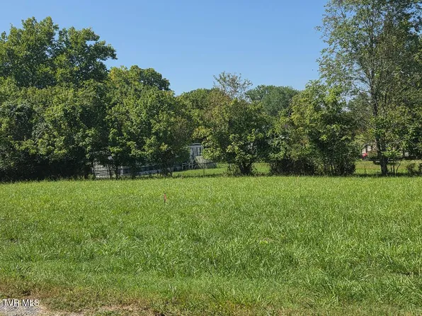 363 Buncombe Rd, Blountville, TN 37617