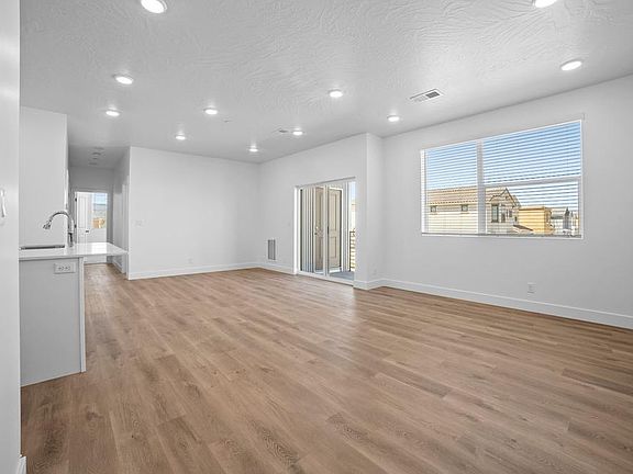 Great Room Photo not representational of selections, only the floor plan. Contact agent for details