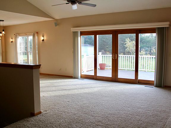 5th image of 345 Hainsview Dr