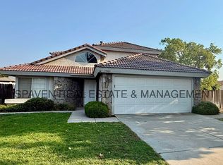 19301 Caledonia Dr, Riverside, CA 92508
