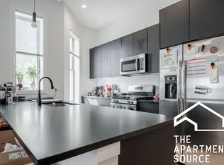 324 S Racine Ave APT 3S, Chicago, IL 60607