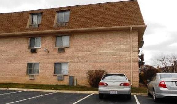 2nd image of 238 Shorewood Dr APT 1C
