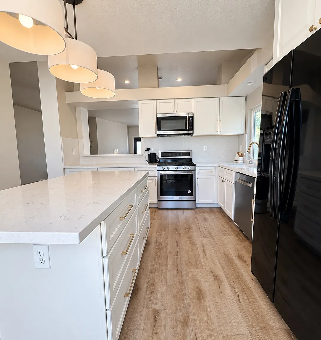 3 bed, 1500 sqft, $3,500 — Photo 4