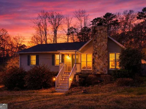 104 Paces Lakes Rdg, Dallas, GA 30157