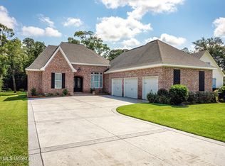 5606 Caymus Cv, Ocean Springs, MS 39564