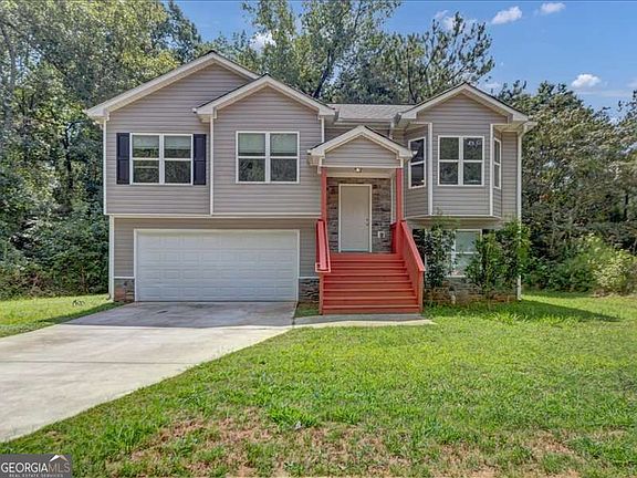 2nd image of 570 Bethany Ct