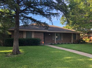 1501 Austrian Rd, Grand Prairie, TX 75050