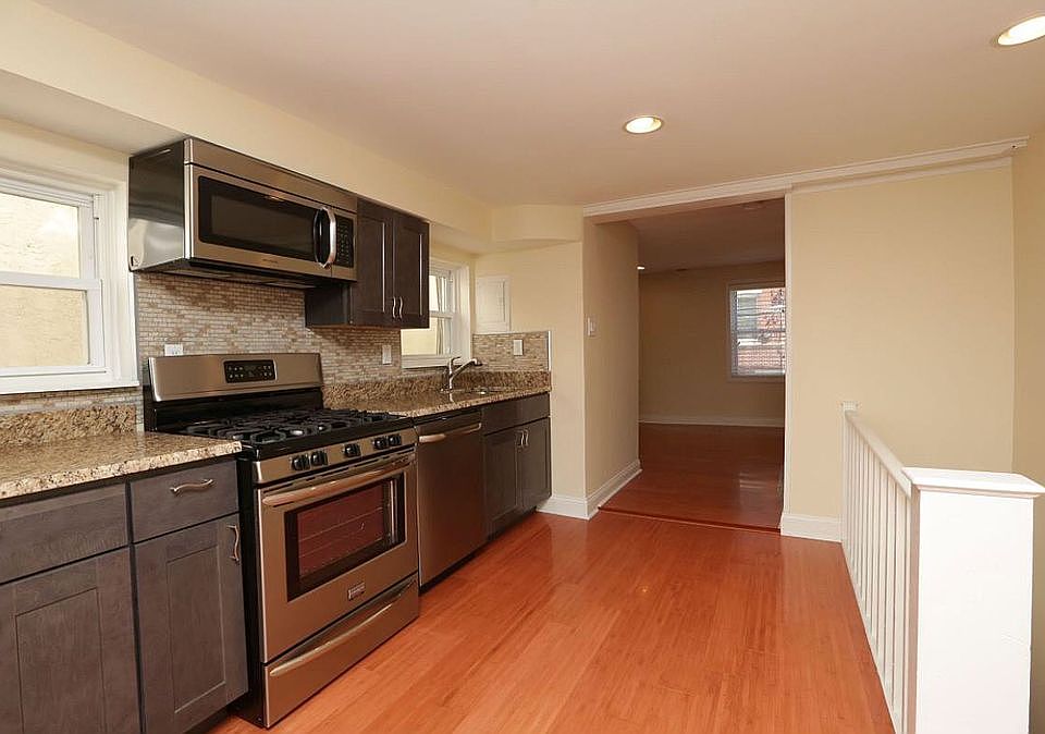 2nd image of 1224 S 2nd St #2
