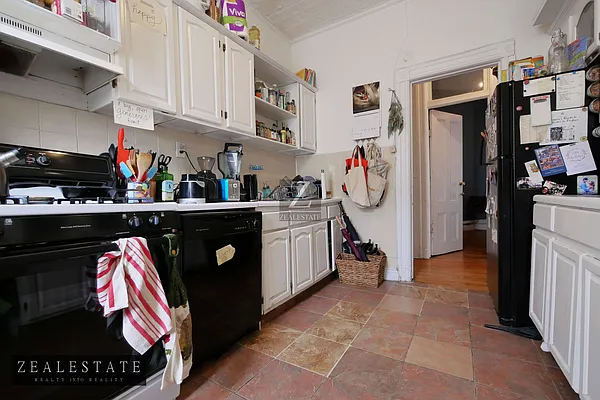 Rented by ZealEstate Group Inc | media 17