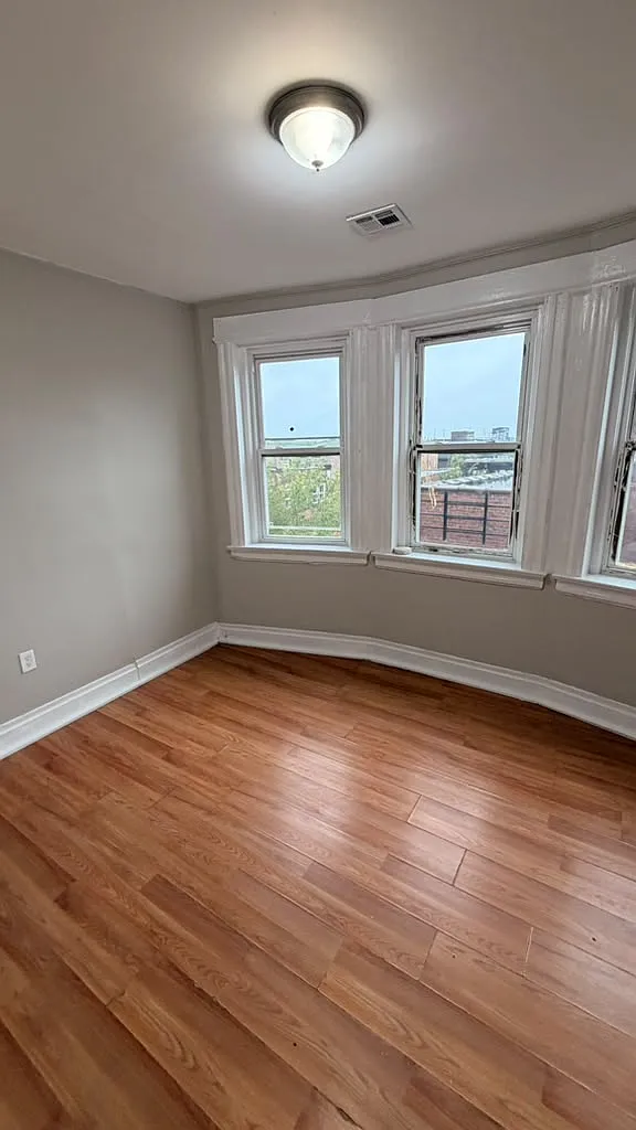 2 bed, $1,750 — Photo 1