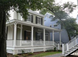 7 Waveland Ave, Beaufort, SC 29907