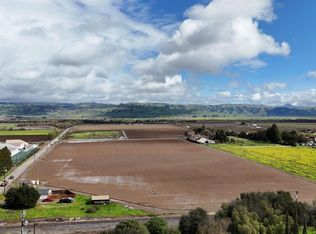 1230 Bloomfield Ave, Gilroy, CA 95020