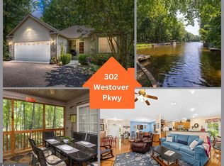 302 Westover Pkwy, Locust Grove, VA 22508