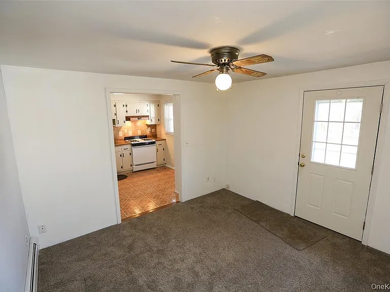 40 Bluefields Ln — Photo 11