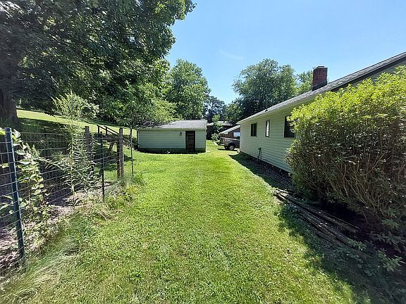 4th image of 173 Ridgeview Dr