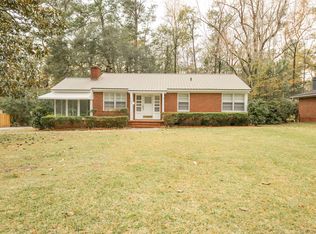 204 Woodlawn St, Walterboro, SC 29488