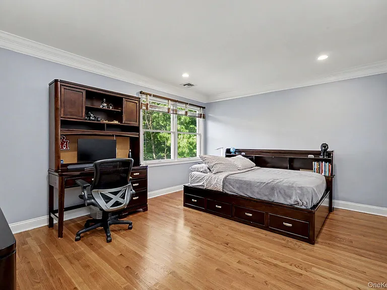 49 Miller Cir — Photo 21