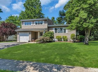 48 York St, Old Bridge, NJ 08857