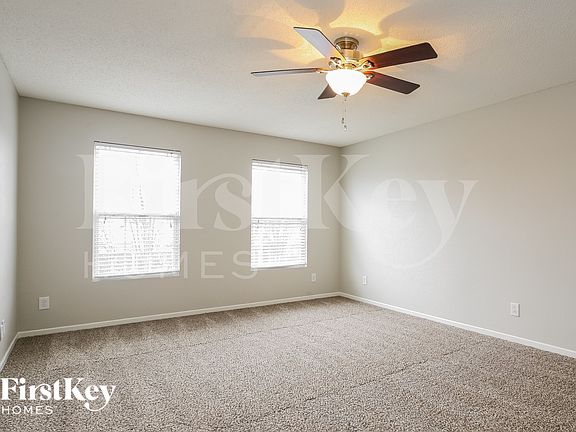 4th image of 12127 Maize Dr