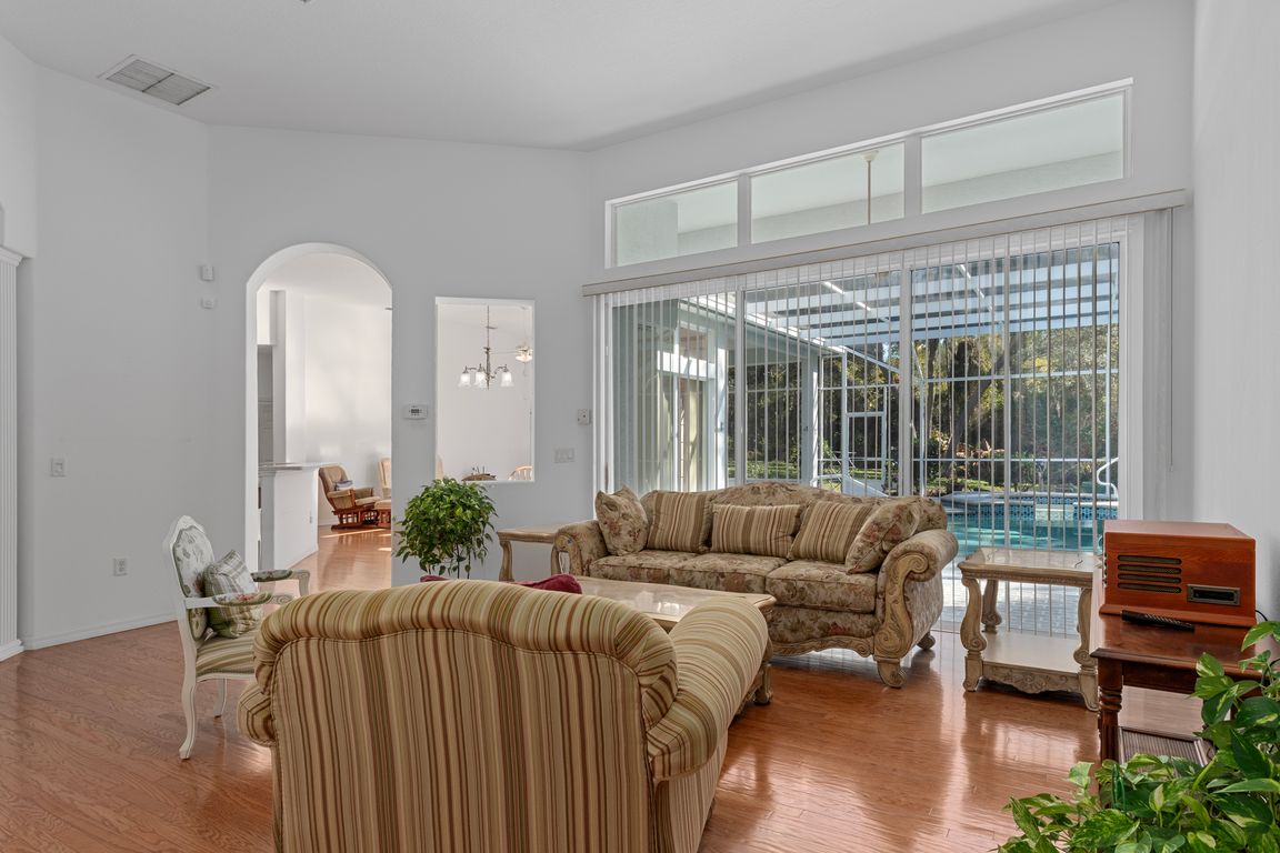 next background image