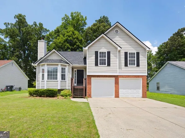 1093 Athena Ct, Acworth, GA 30101