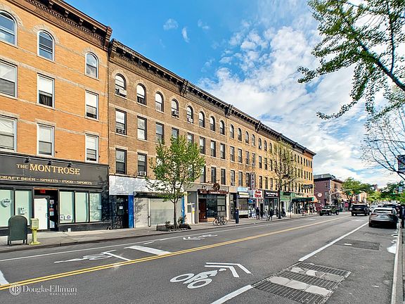 4th image of 51 5th Ave
